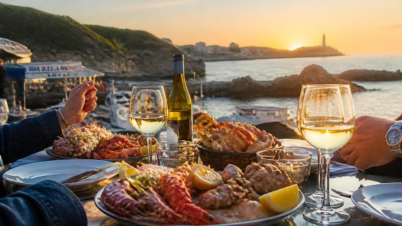 découvrez les meilleurs restaurants du pays basque français à bayonne, biarritz et saint-jean-de-luz, pour une expérience culinaire authentique et savoureuse.