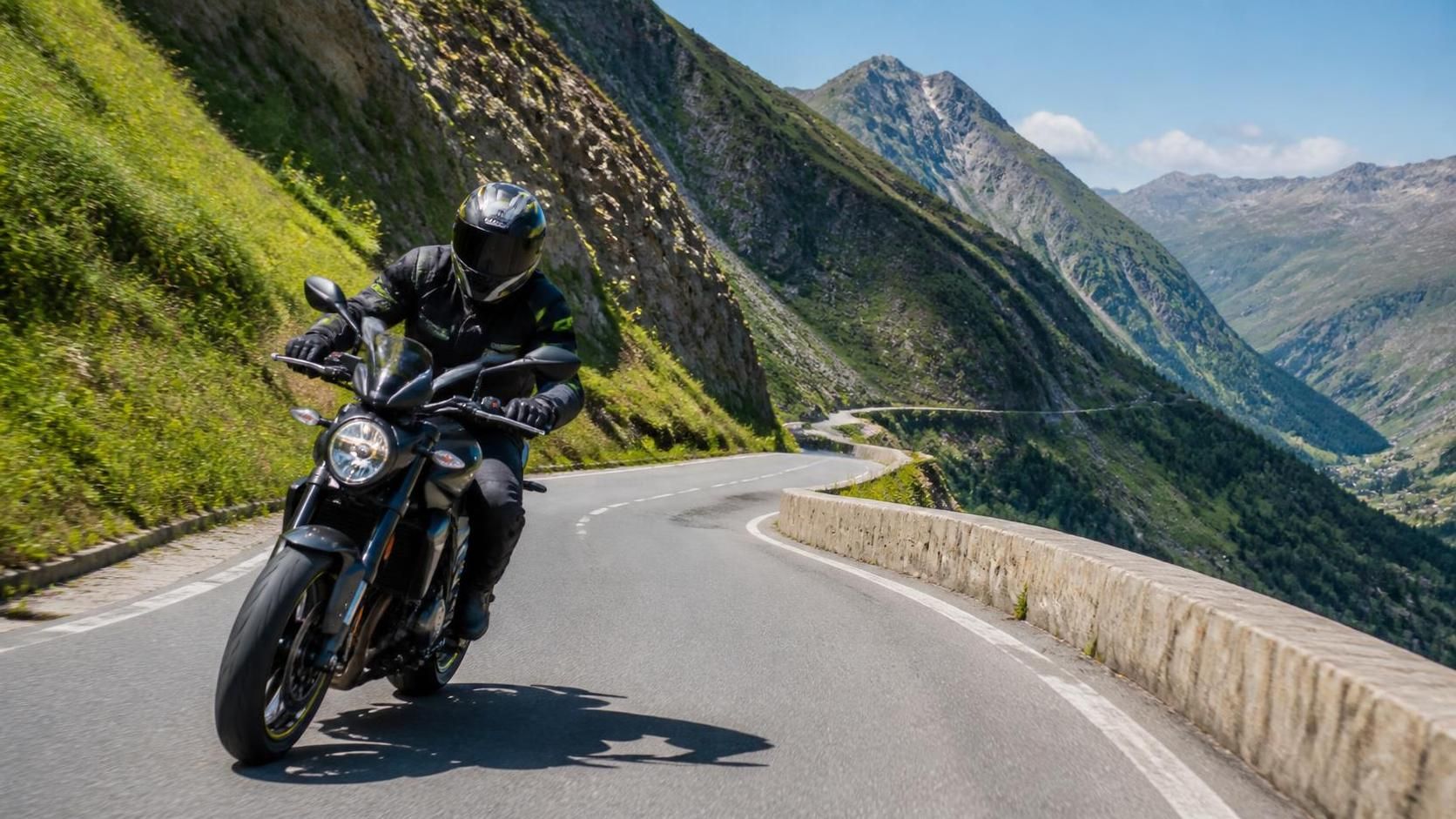 découvrez une aventure à moto exceptionnelle avec un road trip inoubliable sur des routes panoramiques à couper le souffle. préparez-vous à vivre des moments d'émotion et de liberté totale.